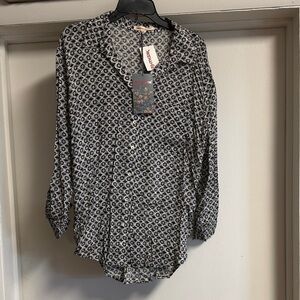 Grand & Greene Black and White Button Down Shirt